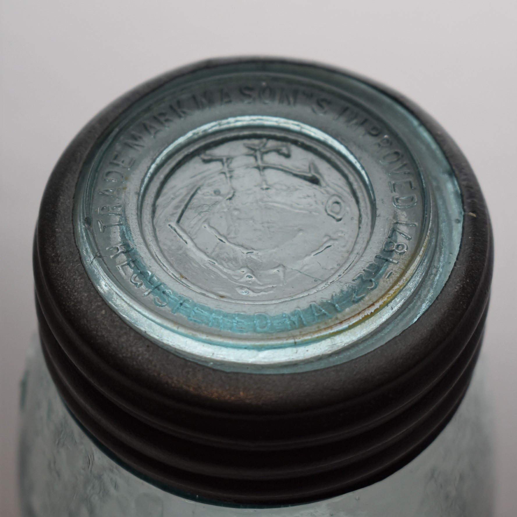 Lot 24 - Trade Mark Masons CFJ Improved - Midget Pint - Image 5