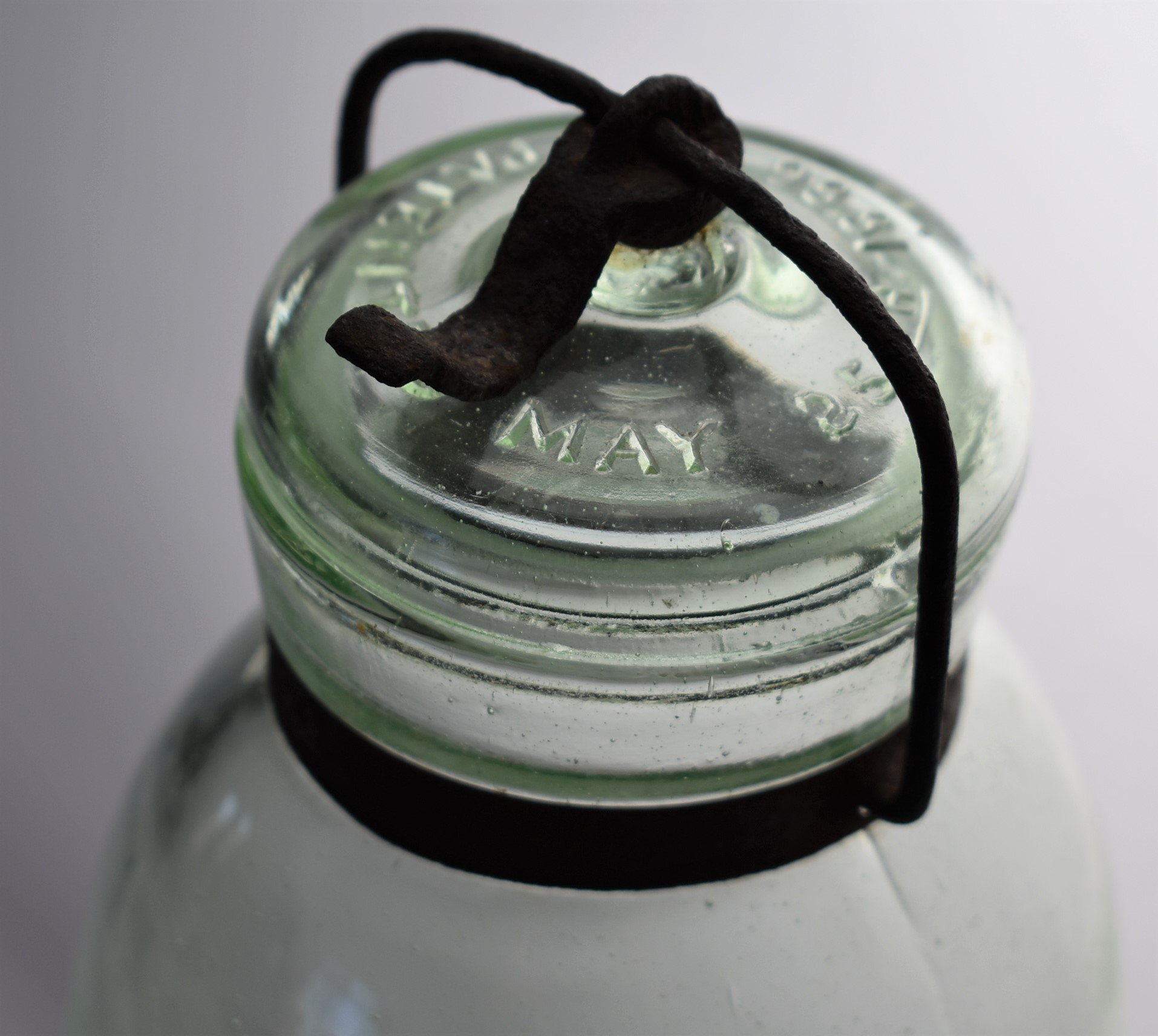 Lot 34- Globe - Half Gallon - Iridescent Greenish - Image 4