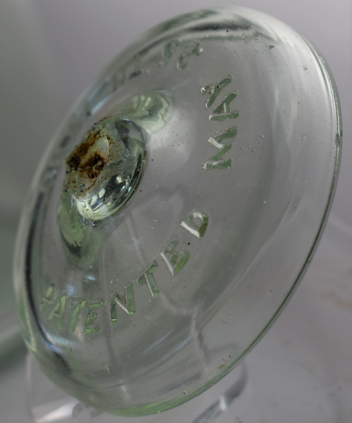 Lot 34- Globe - Half Gallon - Iridescent Greenish - Image 7