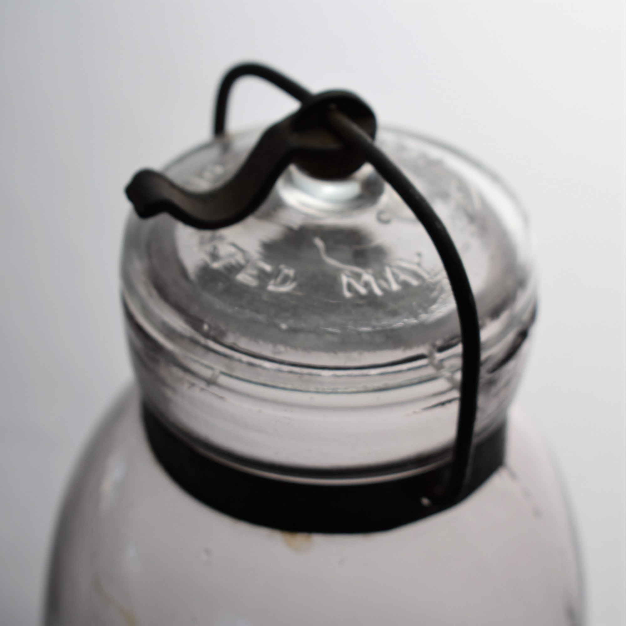 Lot 36- Globe - Half Gallon - Smokey SCA - 3 over S Mold Base - Image 3