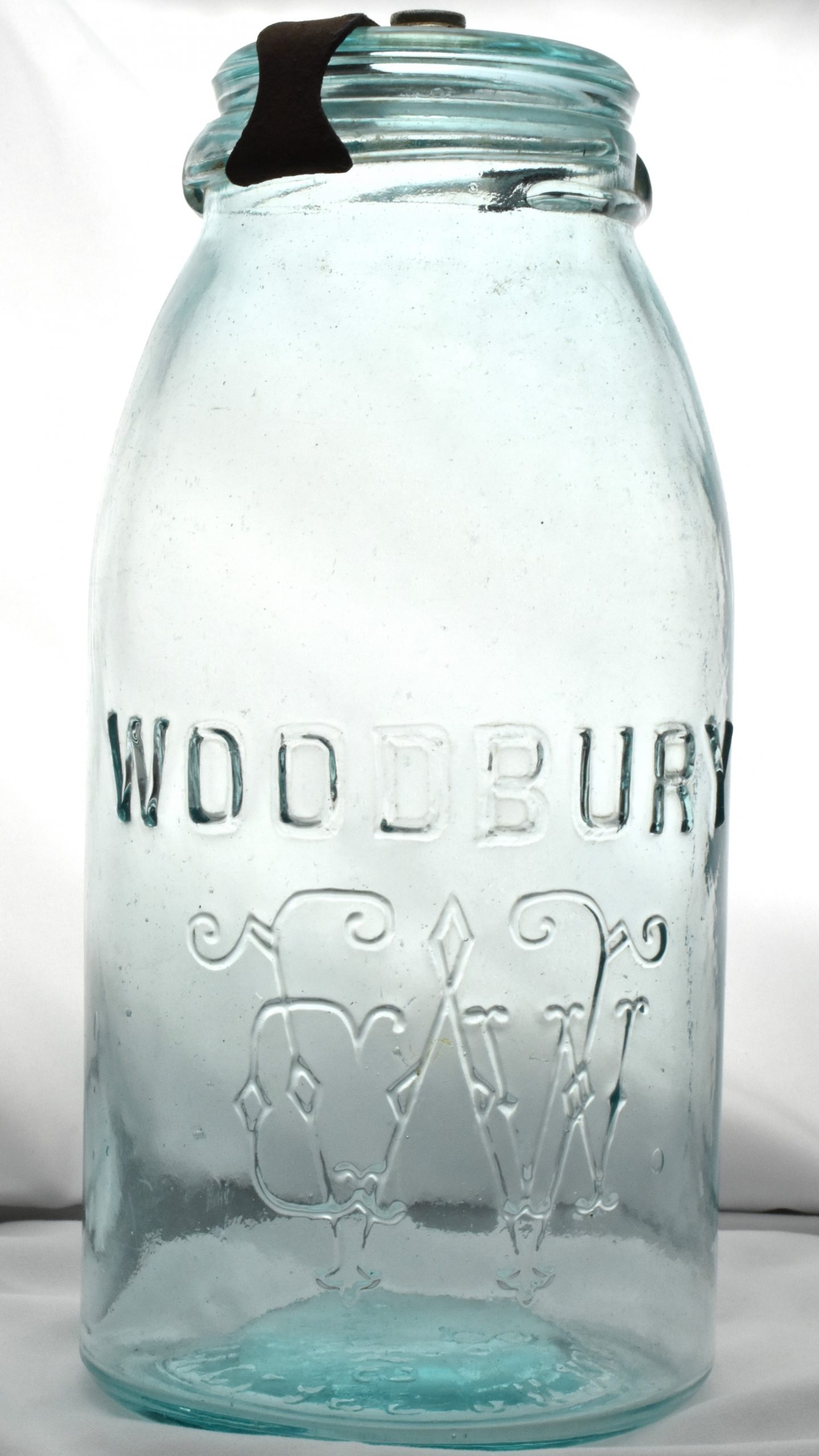 Lot 5 - Woodbury WGW Half Gallon