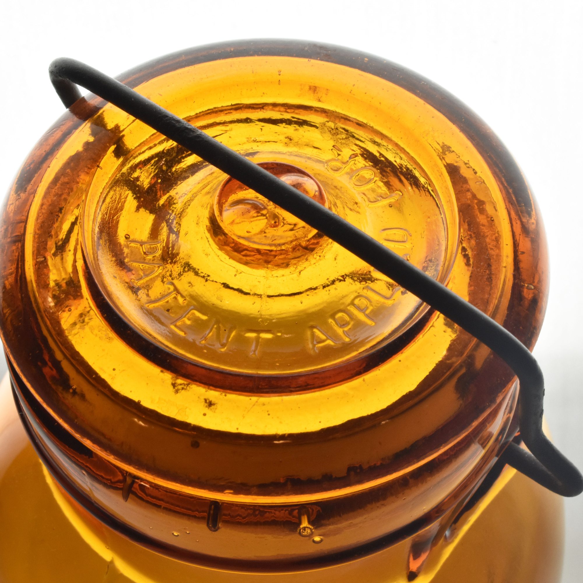 Lot 40- SAFETY - Quart - Golden Amber Yellow - Image 7