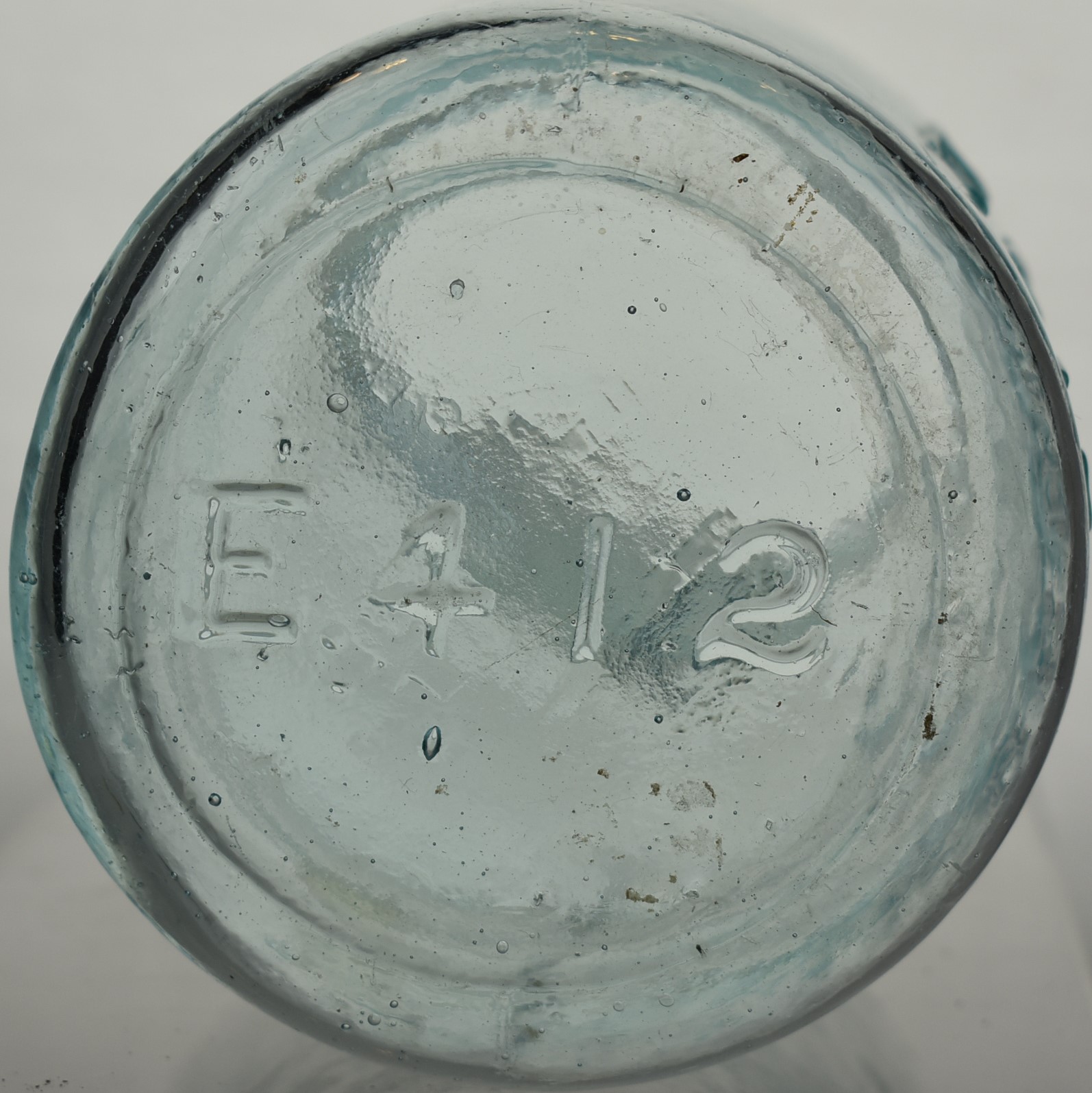 Lot 73- CFJ - Mason's Patent Nov 30th 1858 - Midget Pint - Aqua - Image 3