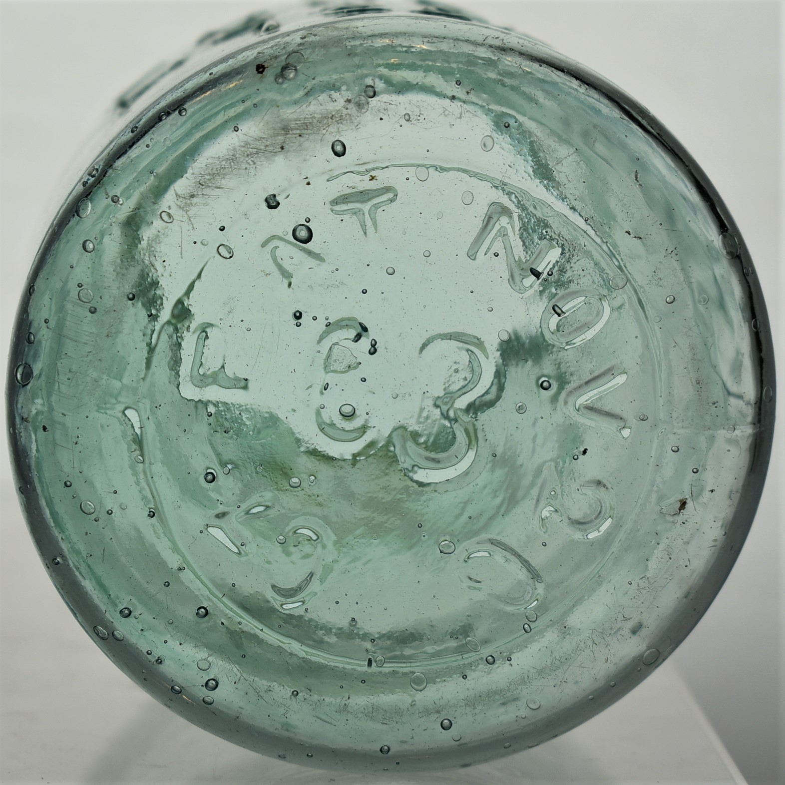 Lot 78- Cross on Reverse - Mason's Patent Nov 30th 1858 - Midget Pint - Aqua - Image 3