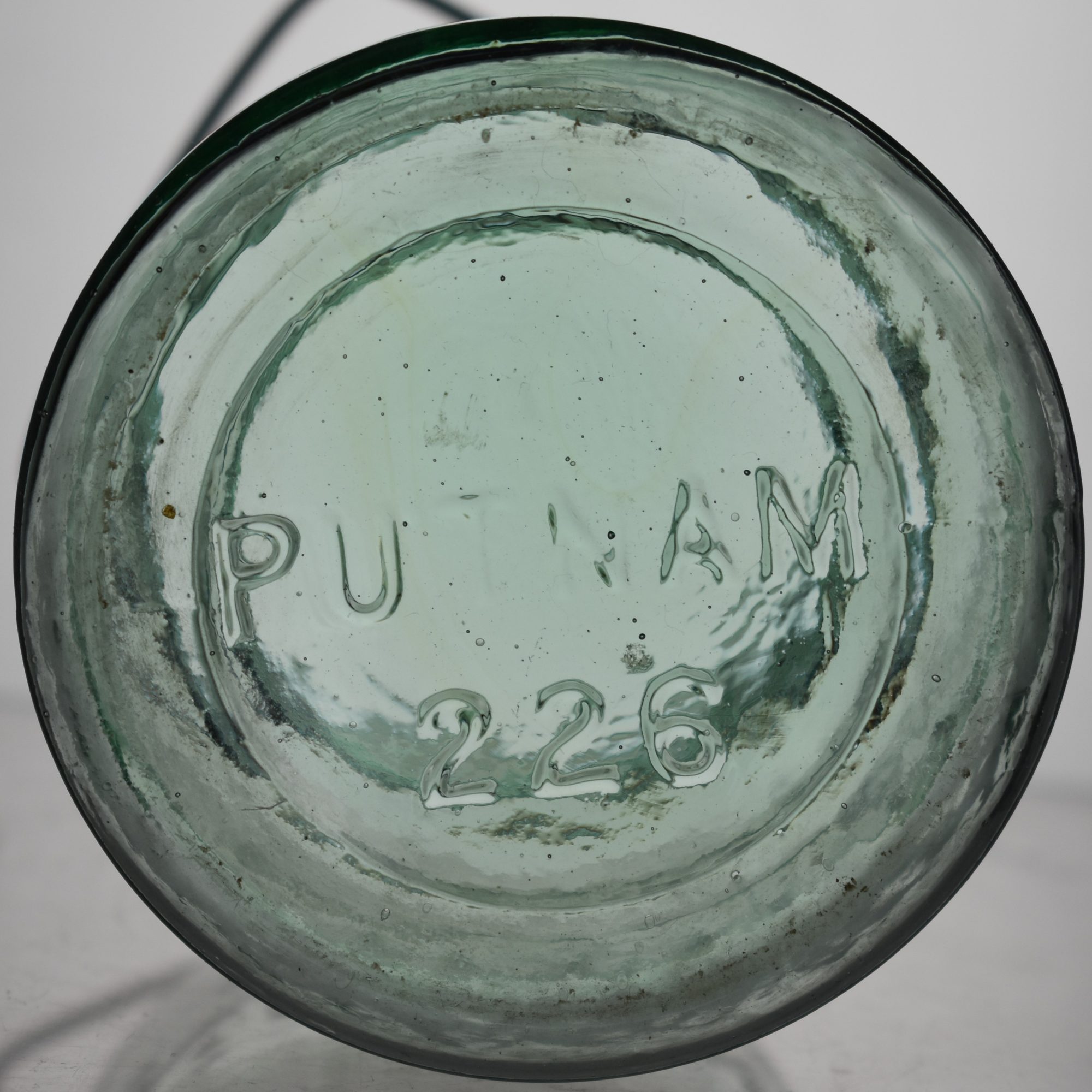 Lot 263 - Trade Mark Lightning - Quart (Greenish) - Image 2