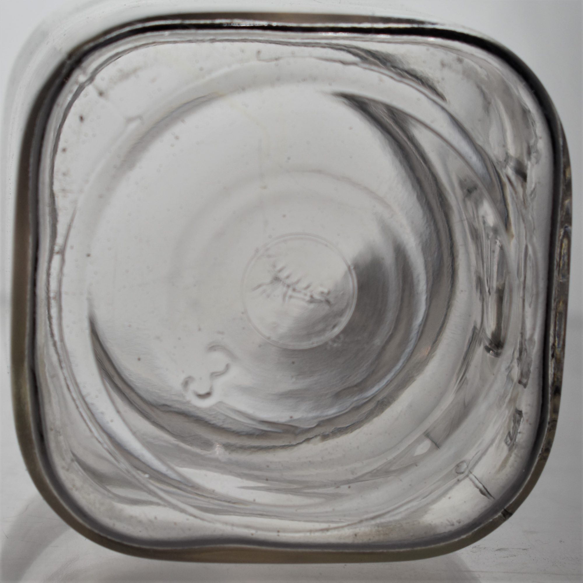 Lot 153- Pine Mason Pint & Half Gallon (Hint of SCA) - Image 4
